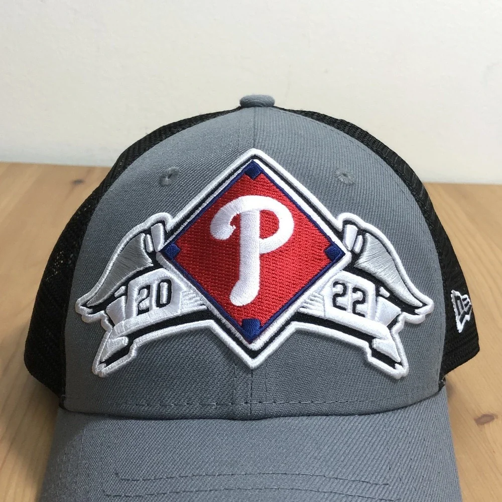 Philadelphia Phillies 2022 Postseason New Era 9FORTY Trucker Hat OSFM Gray Black